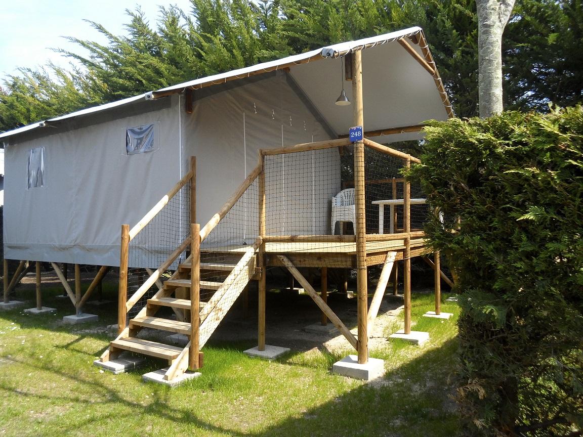 Cabin Lodge Standard 34m² (2 bedrooms) sheltered terrace 11m²